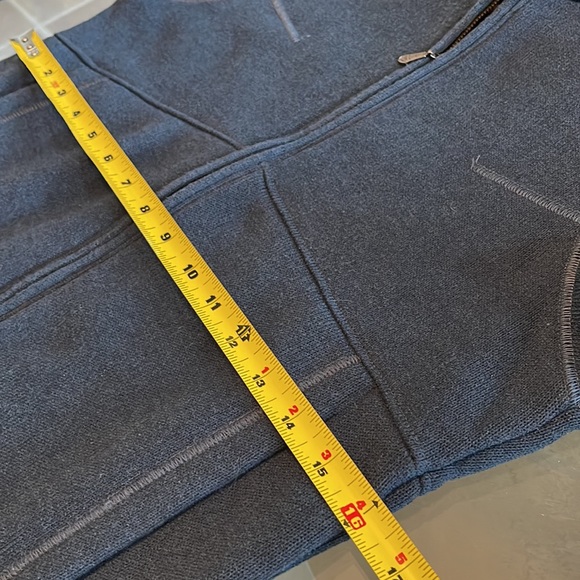 Columbia, S; Omni shield, pthalo blue, great seaming-great fit! Full zip. EUC - Picture 5 of 14